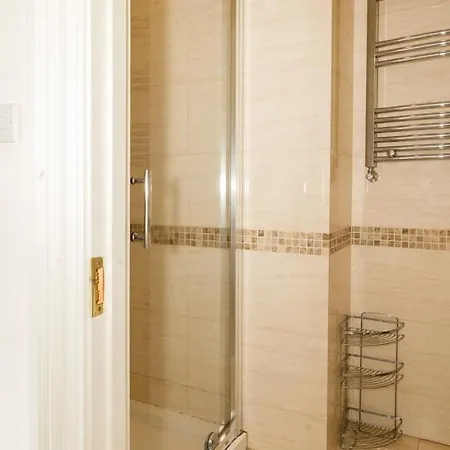 Appartamento Guestready - Charming Portobello House