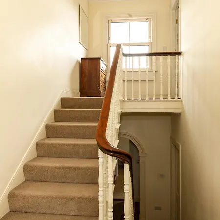 Guestready - Charming Portobello House * Dublín